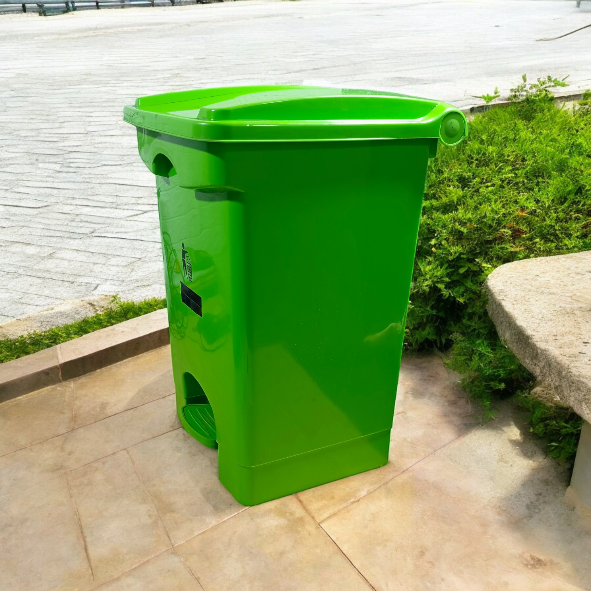 Pure Plus pedal Dustbin 45L