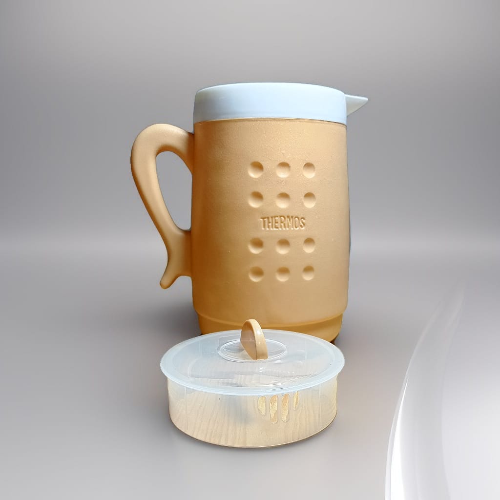 Hot and Cool Water Jug